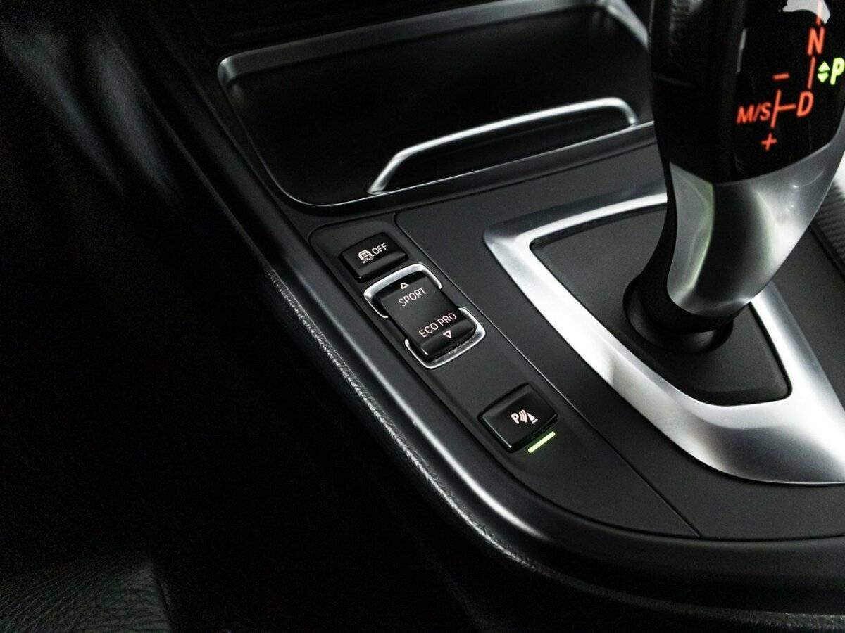 Б/У БМВ 3 серии 2018 года. Фото: #16