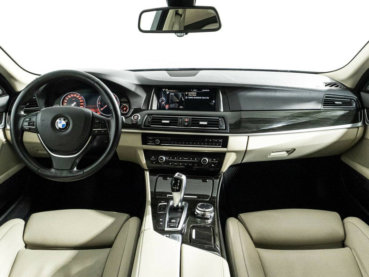 Б/У БМВ 5 серии 2016 года. Фото: #12