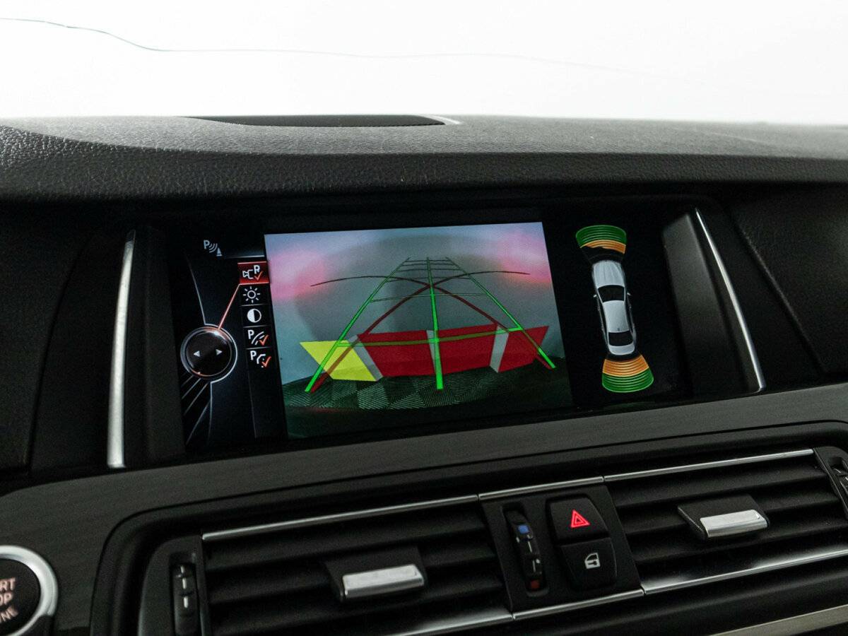 Б/У БМВ 5 серии 2016 года. Фото: #20