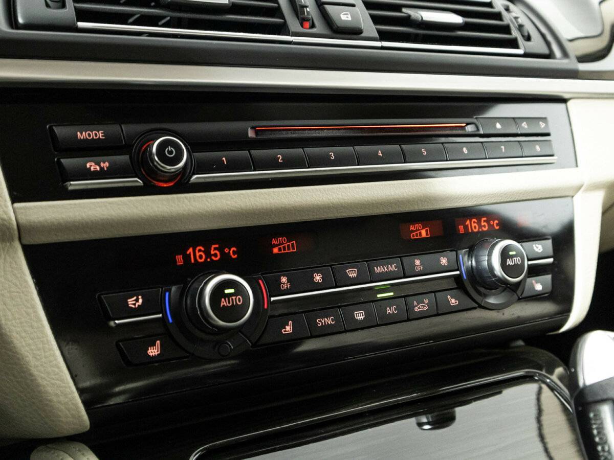 Б/У БМВ 5 серии 2016 года. Фото: #22