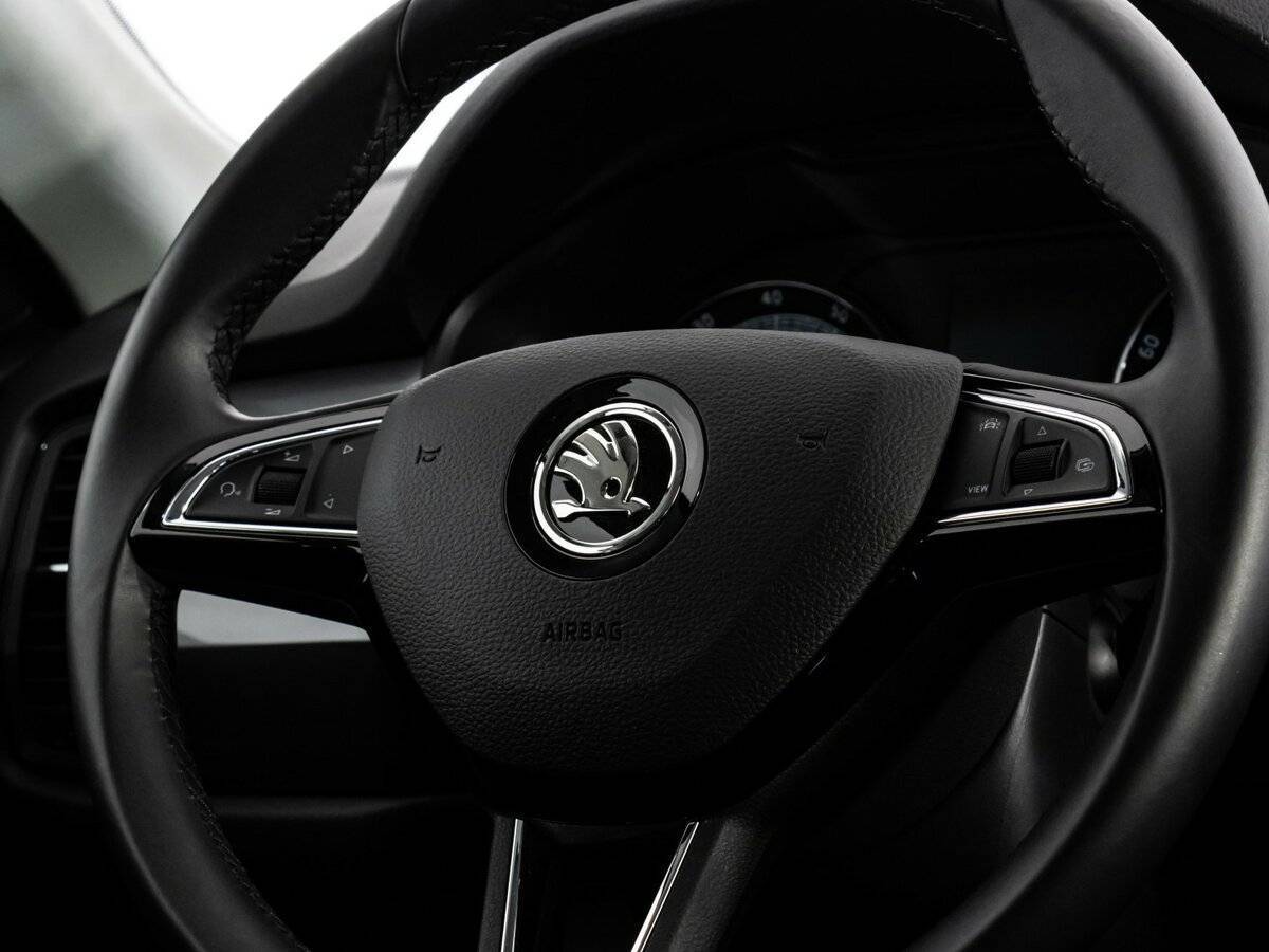 Б/У Шкода Кодиак 2019 года. Фото: #8