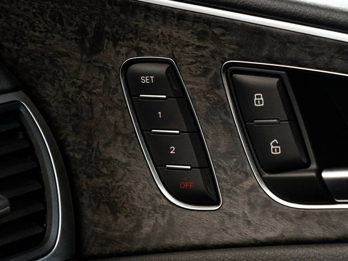 Б/У Ауди А6 2016 года. Фото: #21