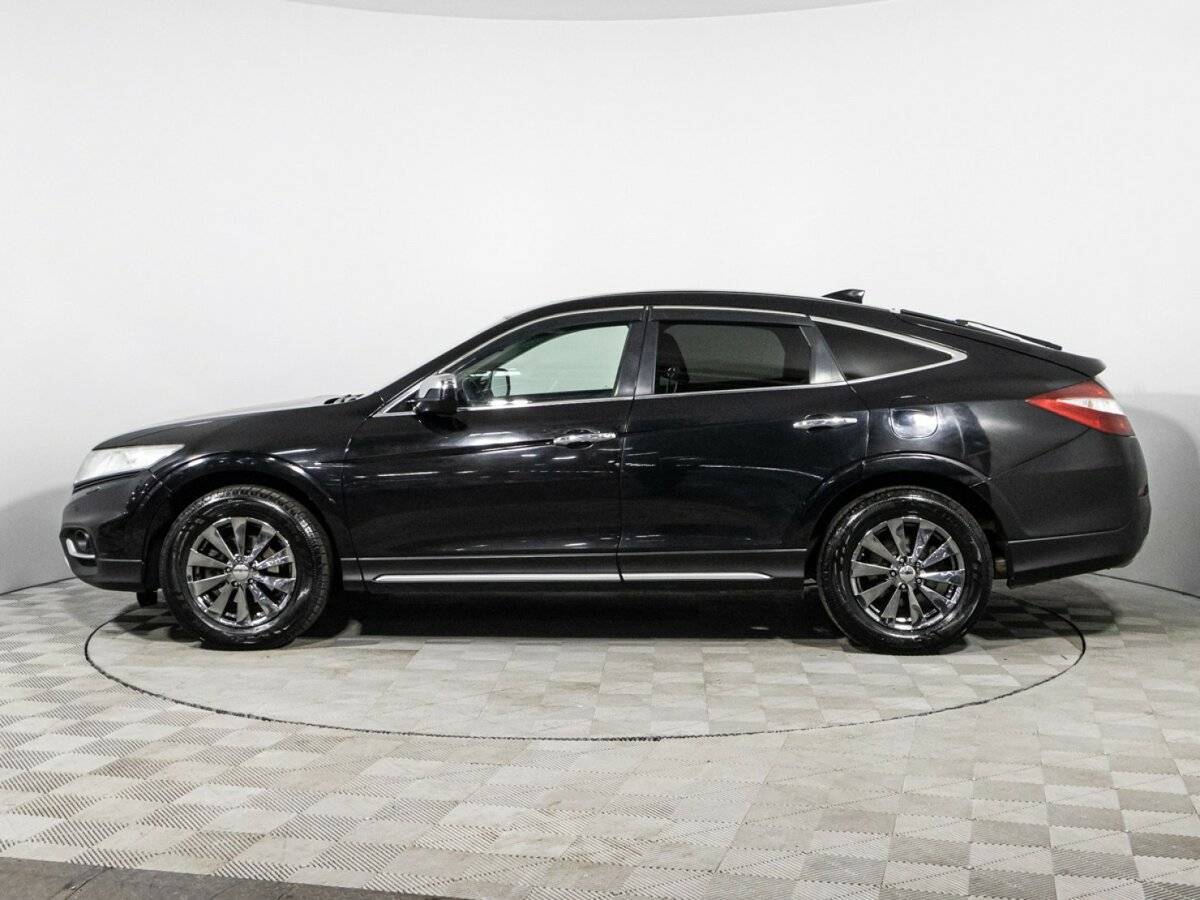 Б/У Хонда Кросстур 2013 года. Фото: #7