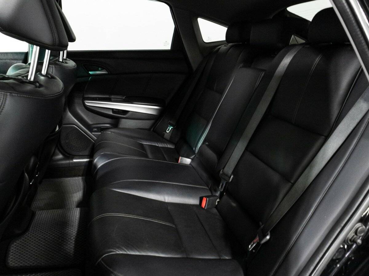 Б/У Хонда Кросстур 2013 года. Фото: #9