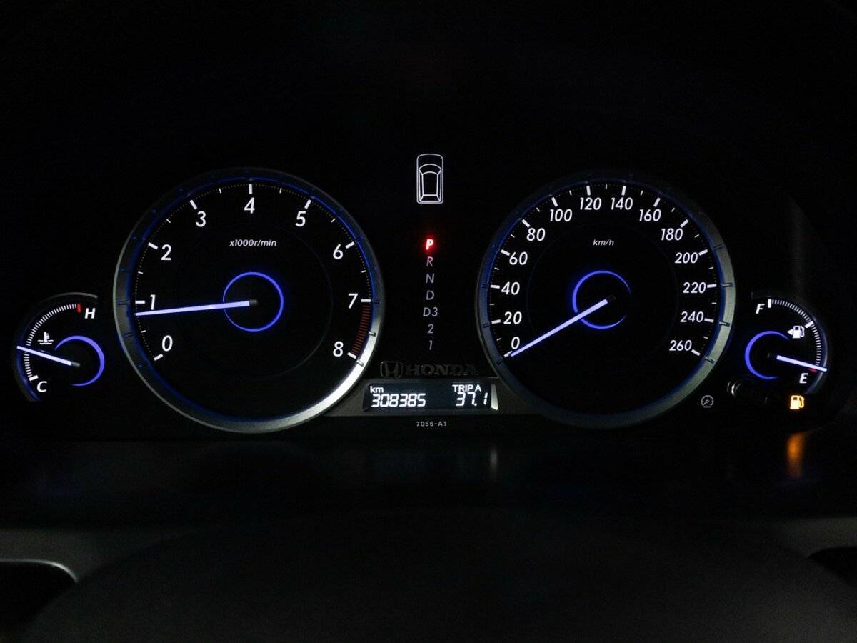 Б/У Хонда Кросстур 2013 года. Фото: #11