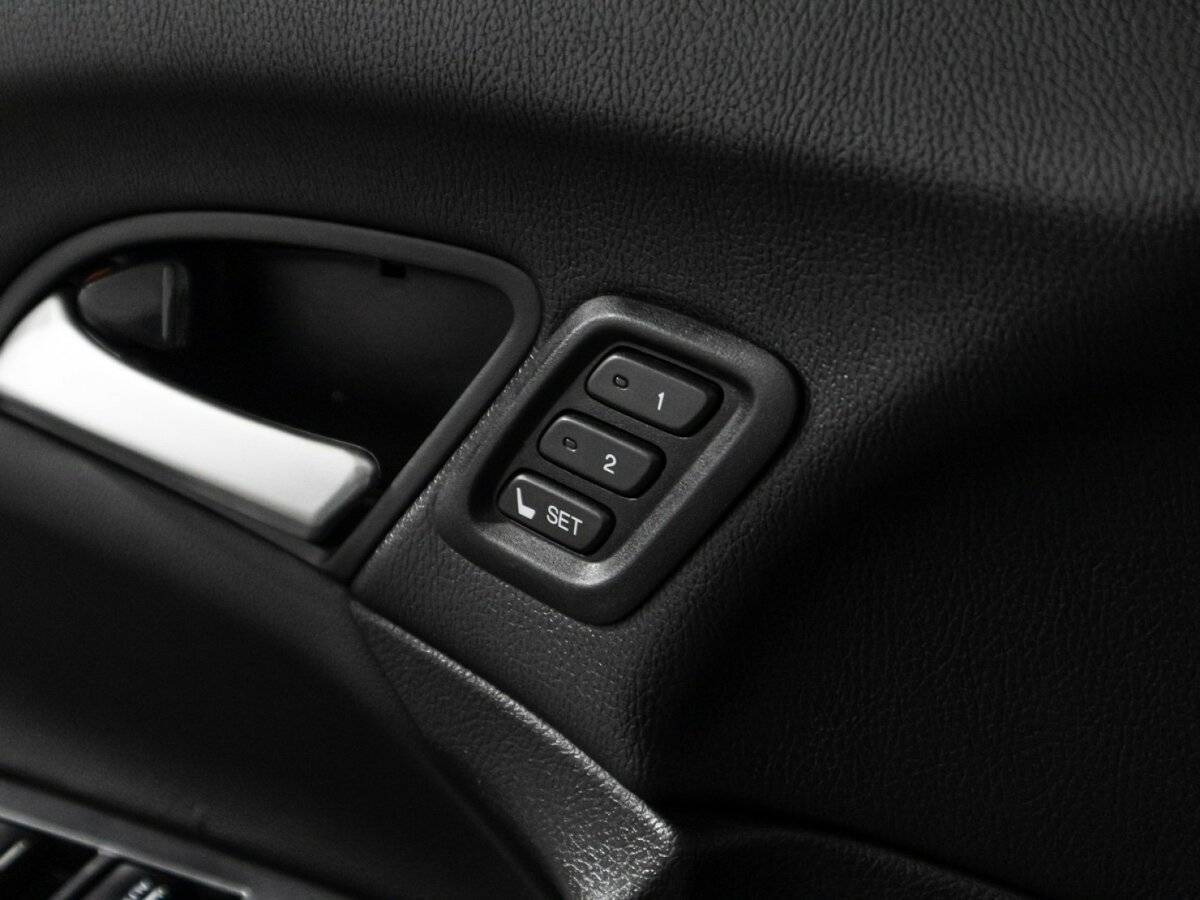 Б/У Хонда Кросстур 2013 года. Фото: #17