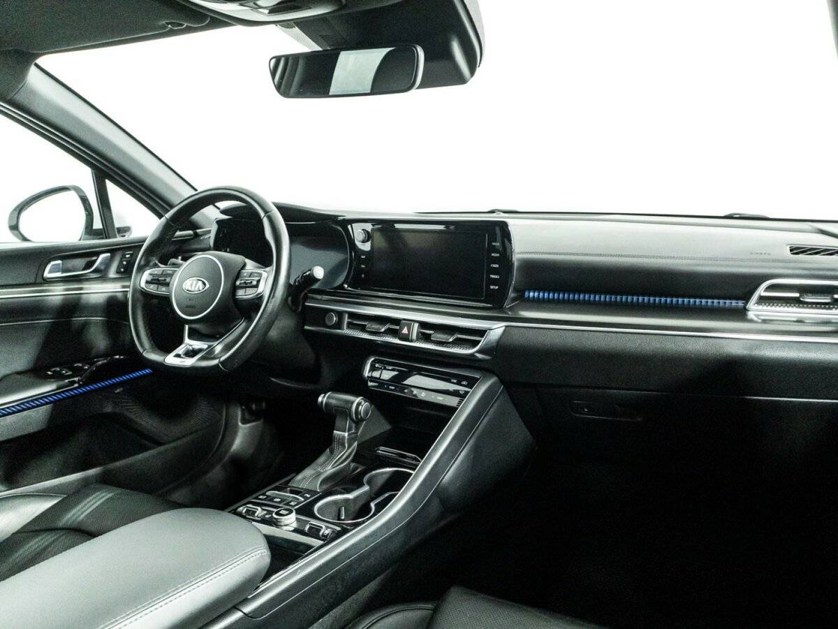 Б/У Киа К5 2021 года. Фото: #8