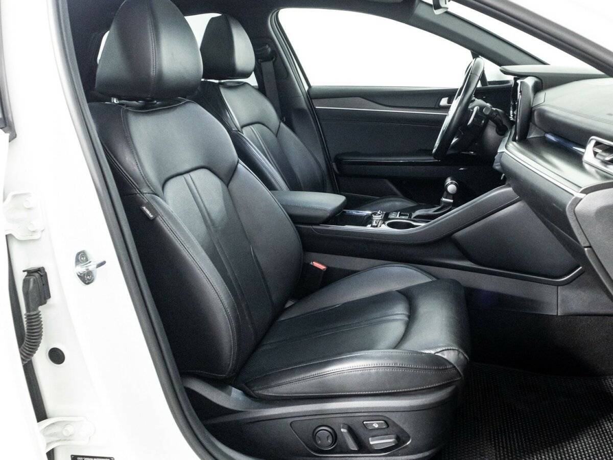 Б/У Киа К5 2021 года. Фото: #15