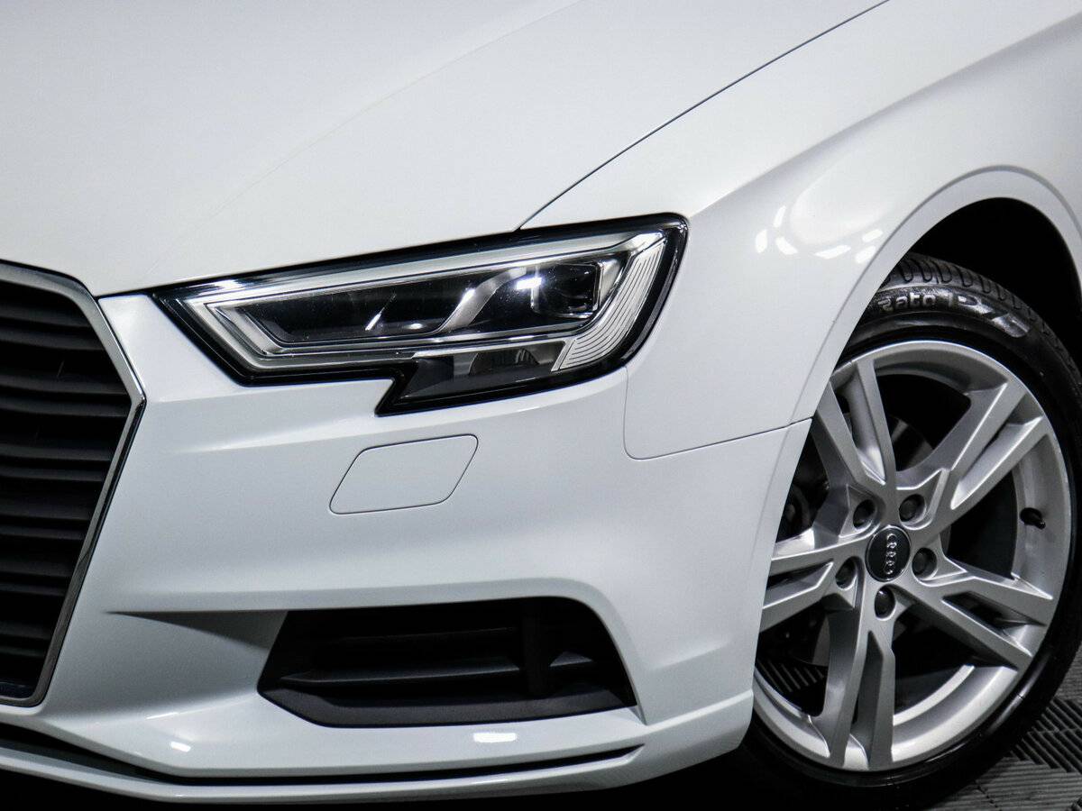 Б/У Ауди А3 2018 года. Фото: #12