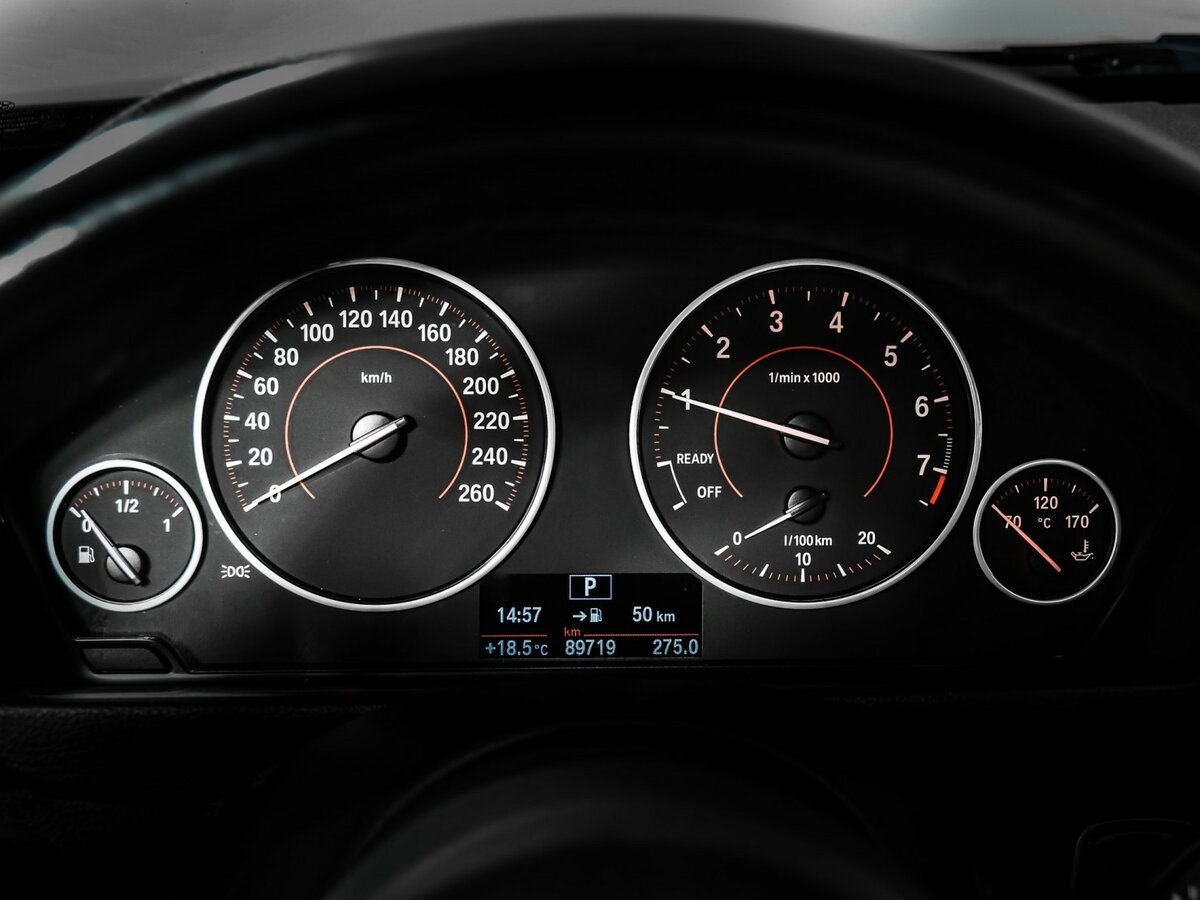 Б/У БМВ 3 серии 2017 года. Фото: #9