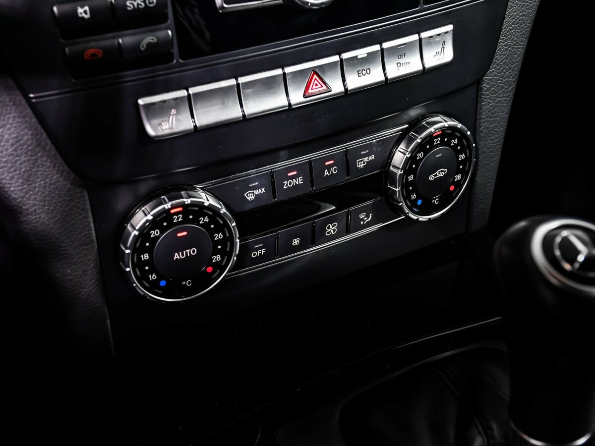 Б/У Мерседес-Бенц Ц-Класс 2013 года. Фото: #15