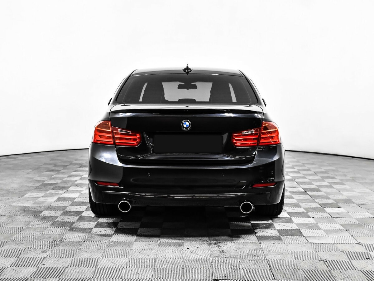 Б/У БМВ 3 серии 2013 года. Фото: #4