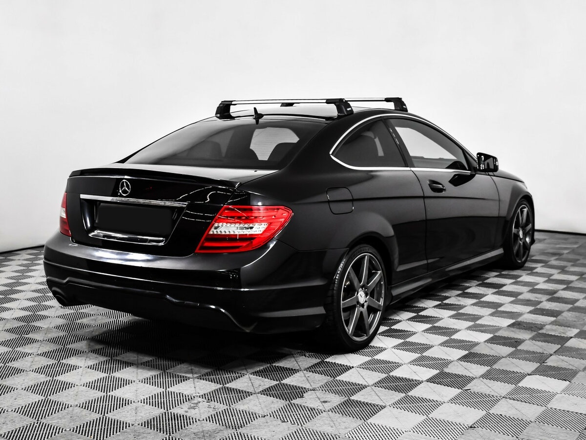 Б/У Мерседес-Бенц Ц-Класс 2012 года. Фото: #4