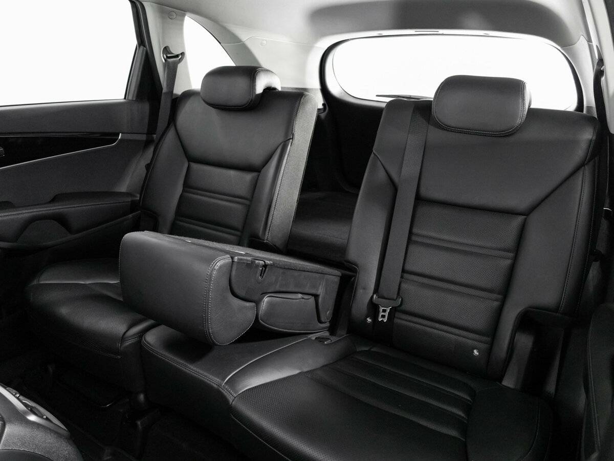 Б/У Киа Соренто 2019 года. Фото: #19