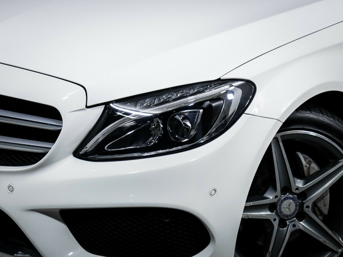Б/У Мерседес-Бенц Ц-Класс 2016 года. Фото: #12