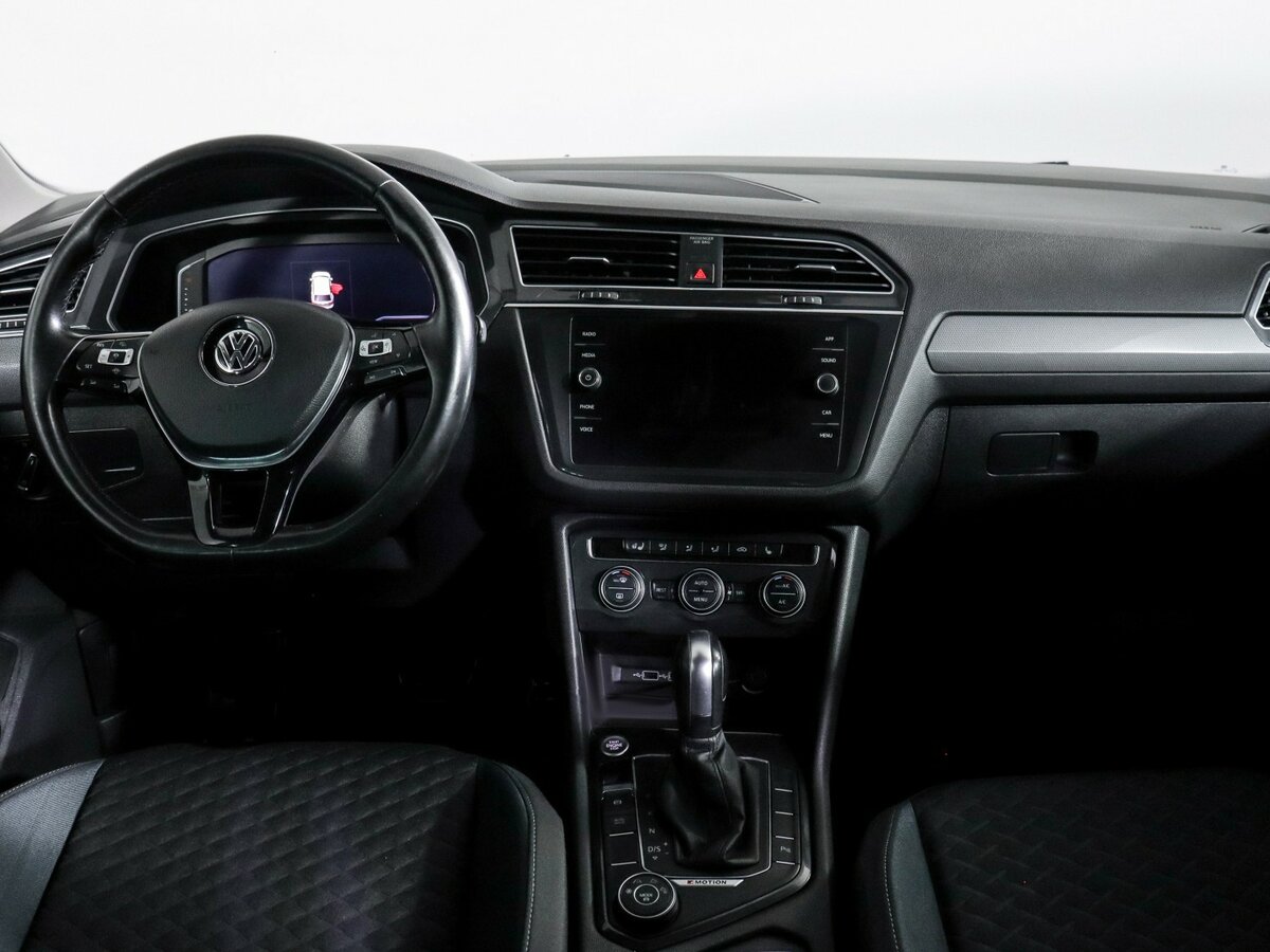 Б/У Фольксваген Тигуан 2020 года. Фото: #9