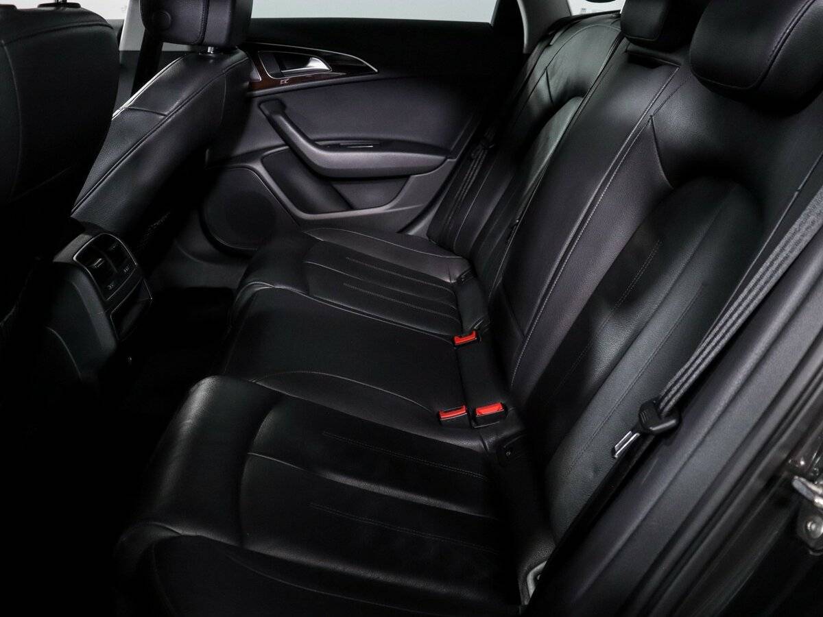 Б/У Ауди А6 2015 года. Фото: #7