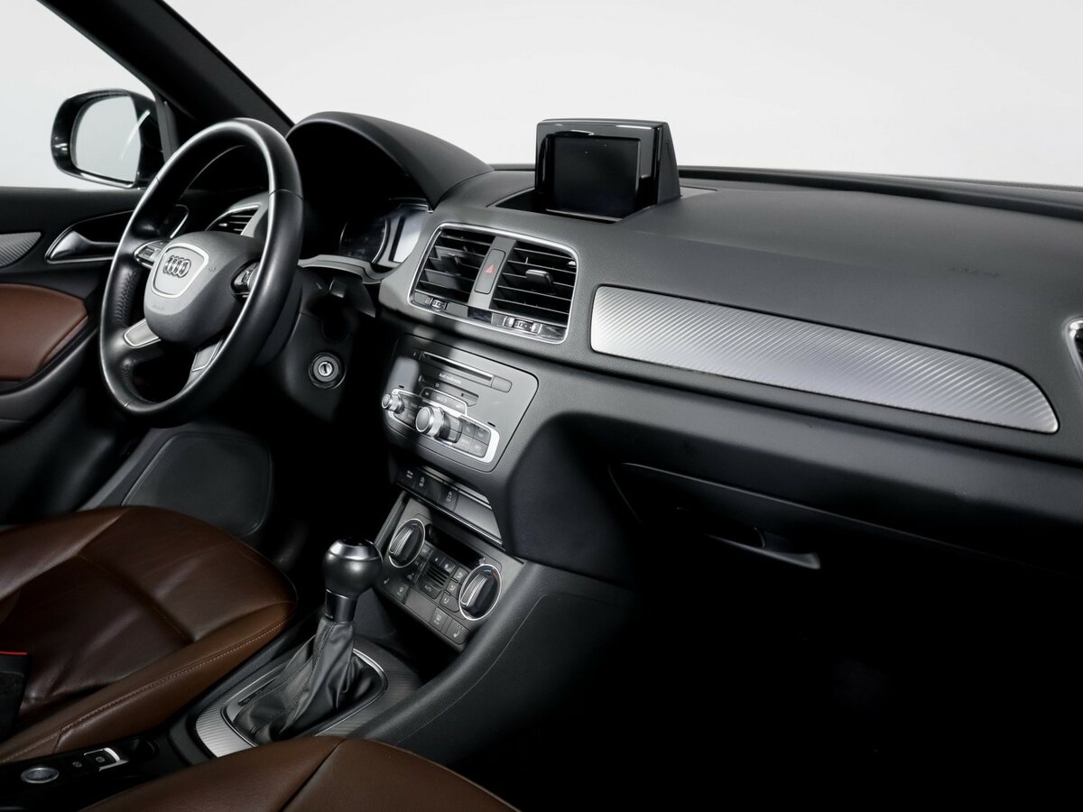 Б/У Ауди К3 2015 года. Фото: #6