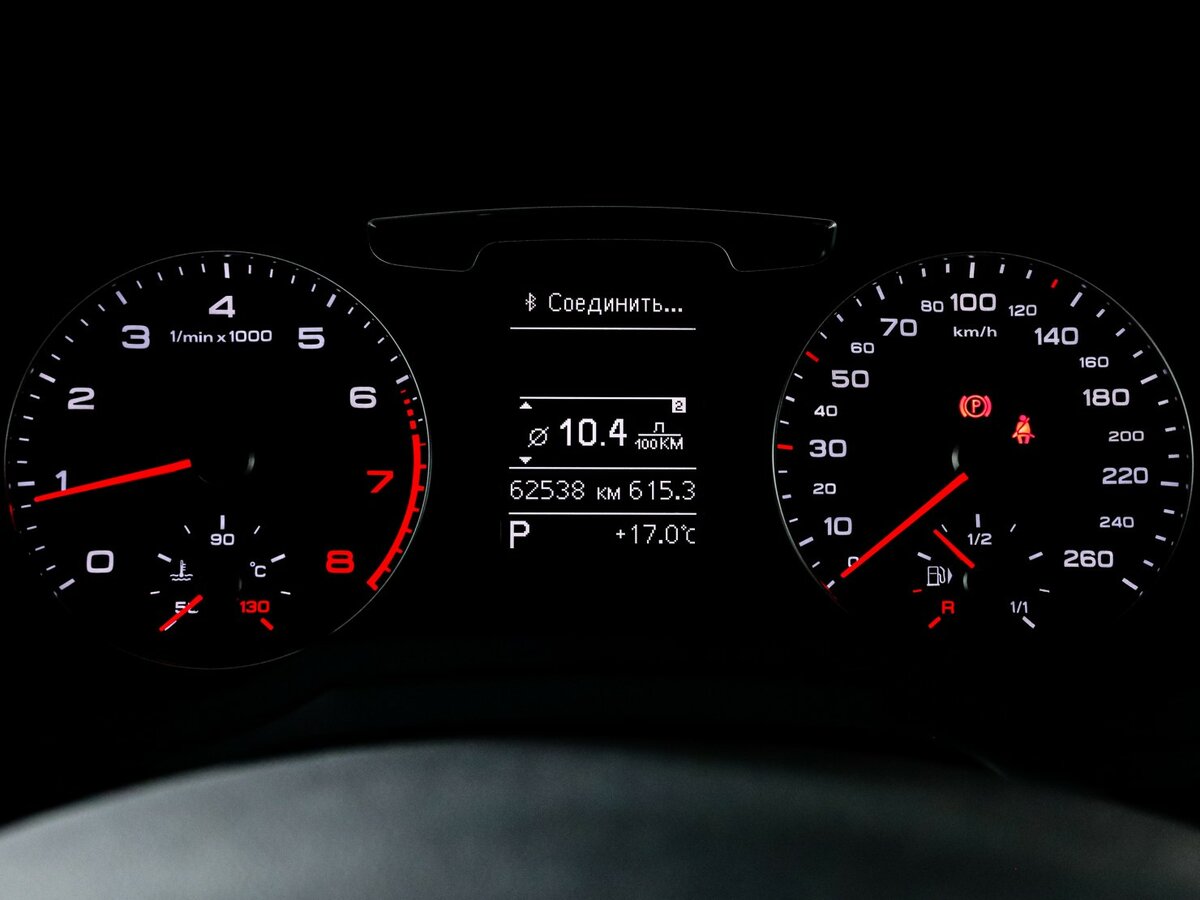 Б/У Ауди К3 2015 года. Фото: #8