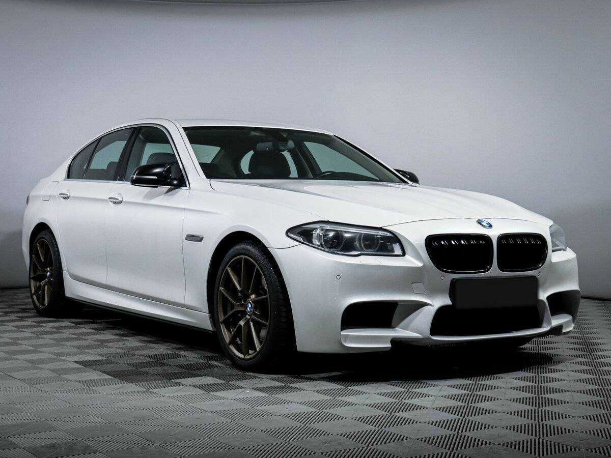 Б/У БМВ 5 серии 2016 года. Фото: #2