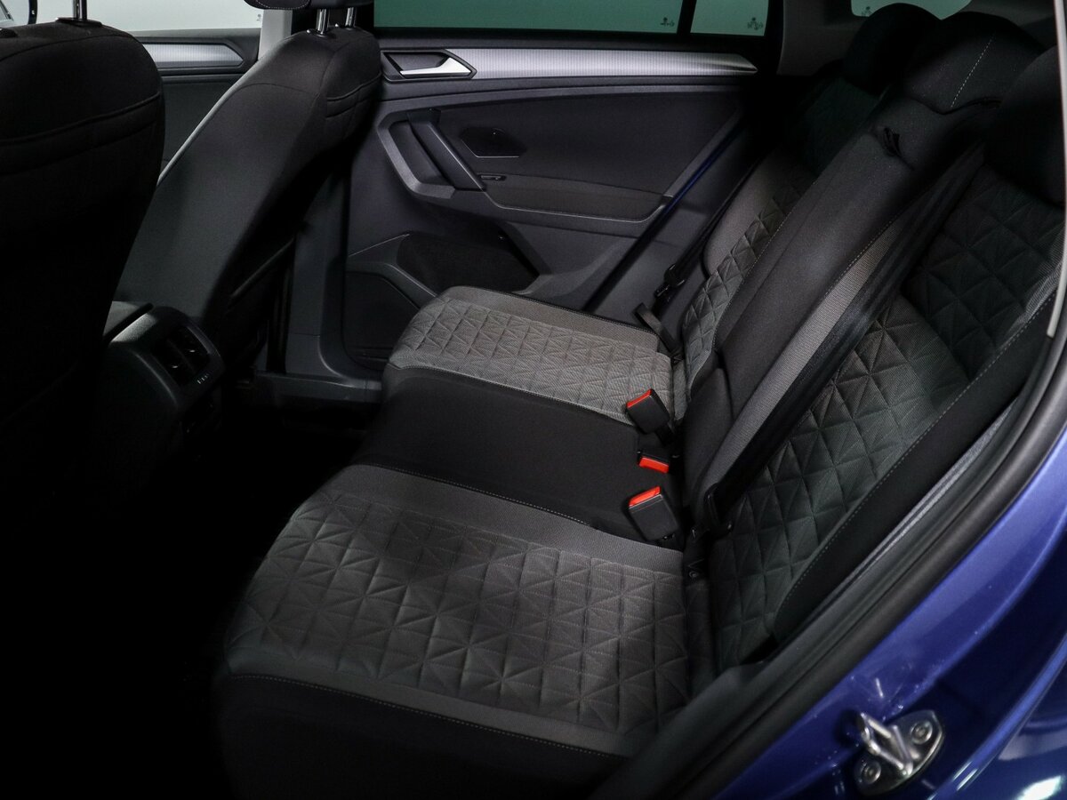 Б/У Фольксваген Тигуан 2021 года. Фото: #7