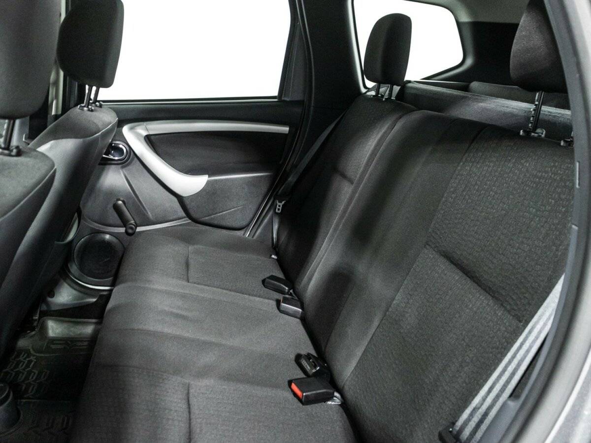 Б/У Ниссан Террано 2014 года. Фото: #9