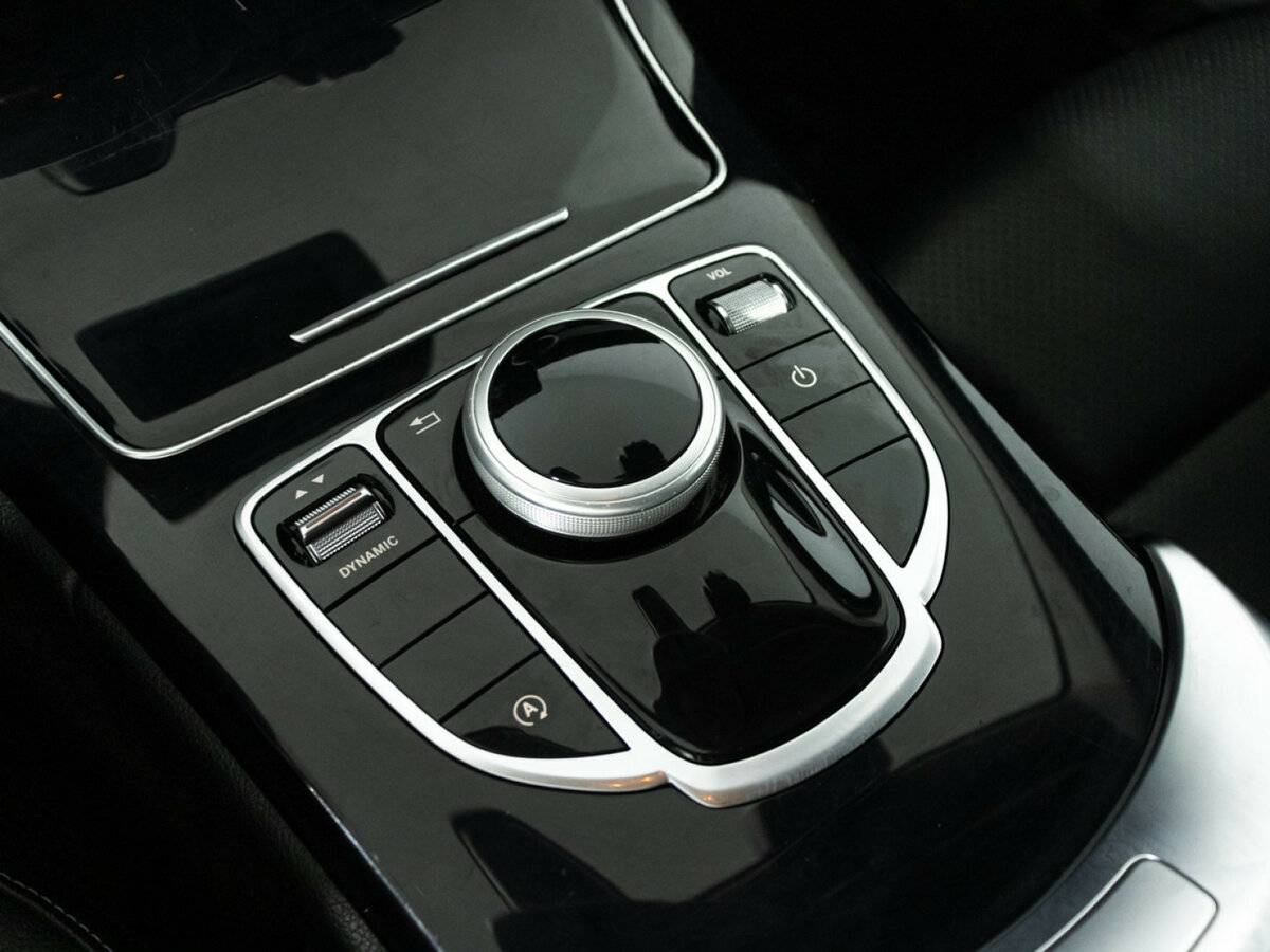 Б/У Мерседес-Бенц Ц-Класс 2018 года. Фото: #15