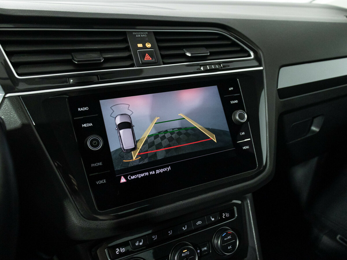 Б/У Фольксваген Тигуан 2018 года. Фото: #13