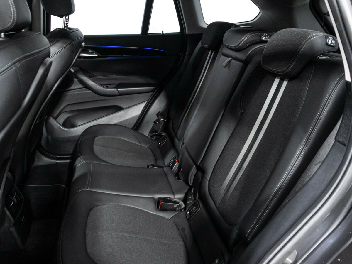 Б/У БМВ Икс1 2019 года. Фото: #9