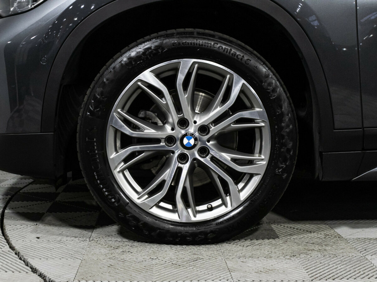 Б/У БМВ Икс1 2019 года. Фото: #20