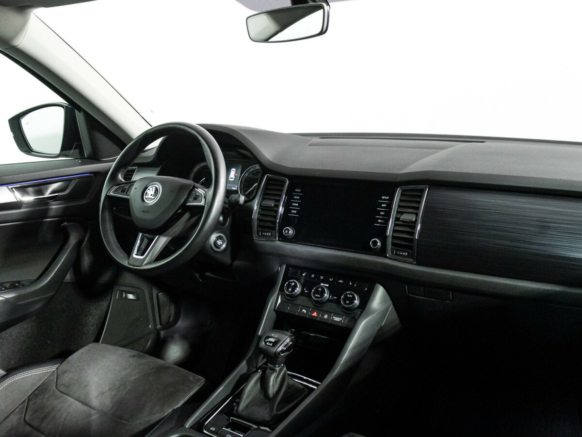 Б/У Шкода Кодиак 2017 года. Фото: #8