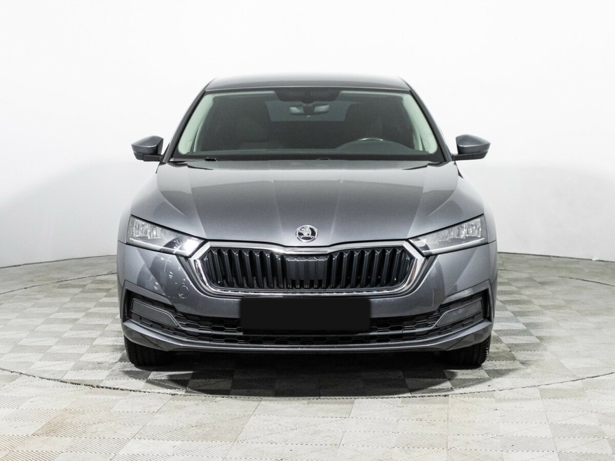 Б/У Шкода Октавия 2021 года. Фото: #1