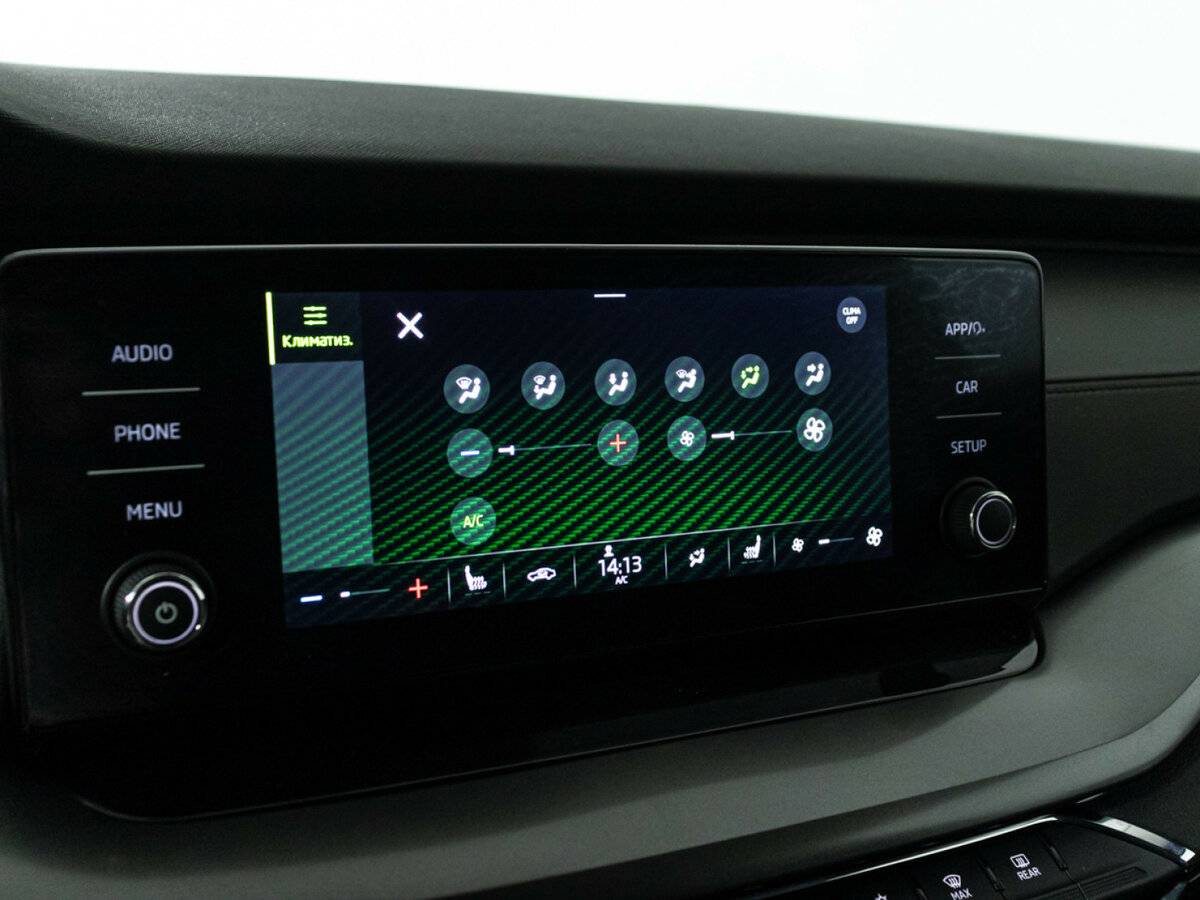 Б/У Шкода Октавия 2021 года. Фото: #13