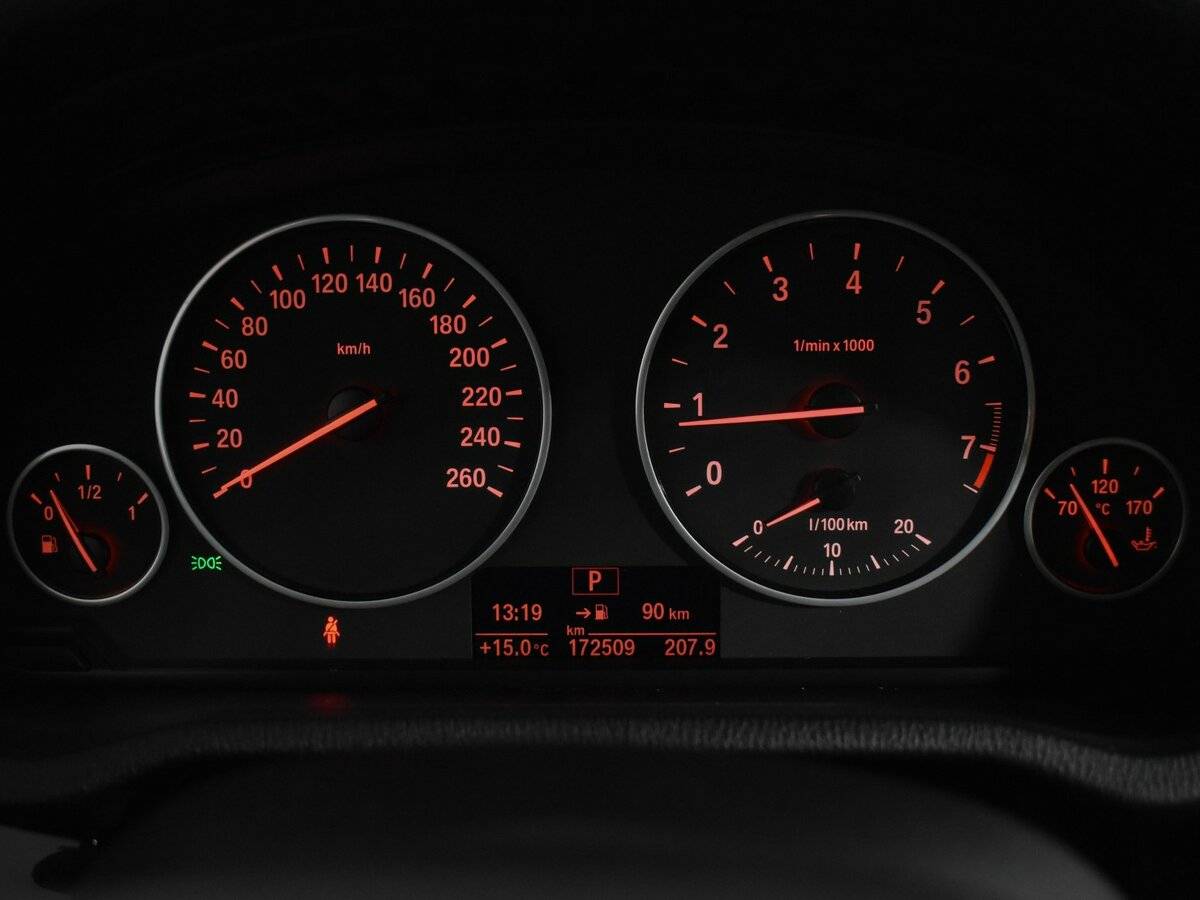 Б/У БМВ Икс3 2016 года. Фото: #16