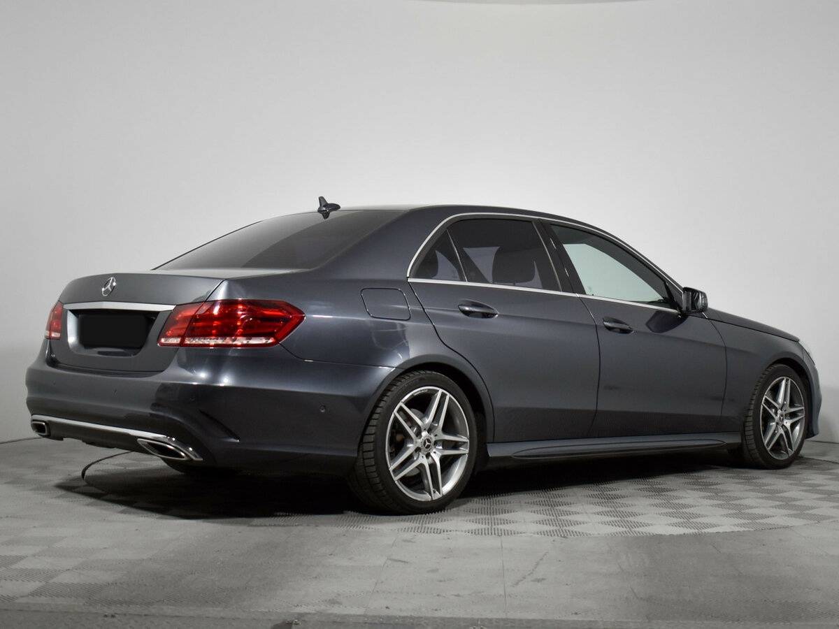 Б/У Мерседес-Бенц Е-Класс 2014 года. Фото: #3