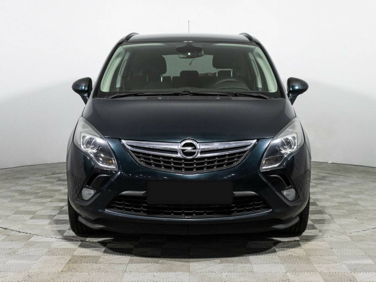 Б/У Опель Зафира 2013 года. Фото: #1