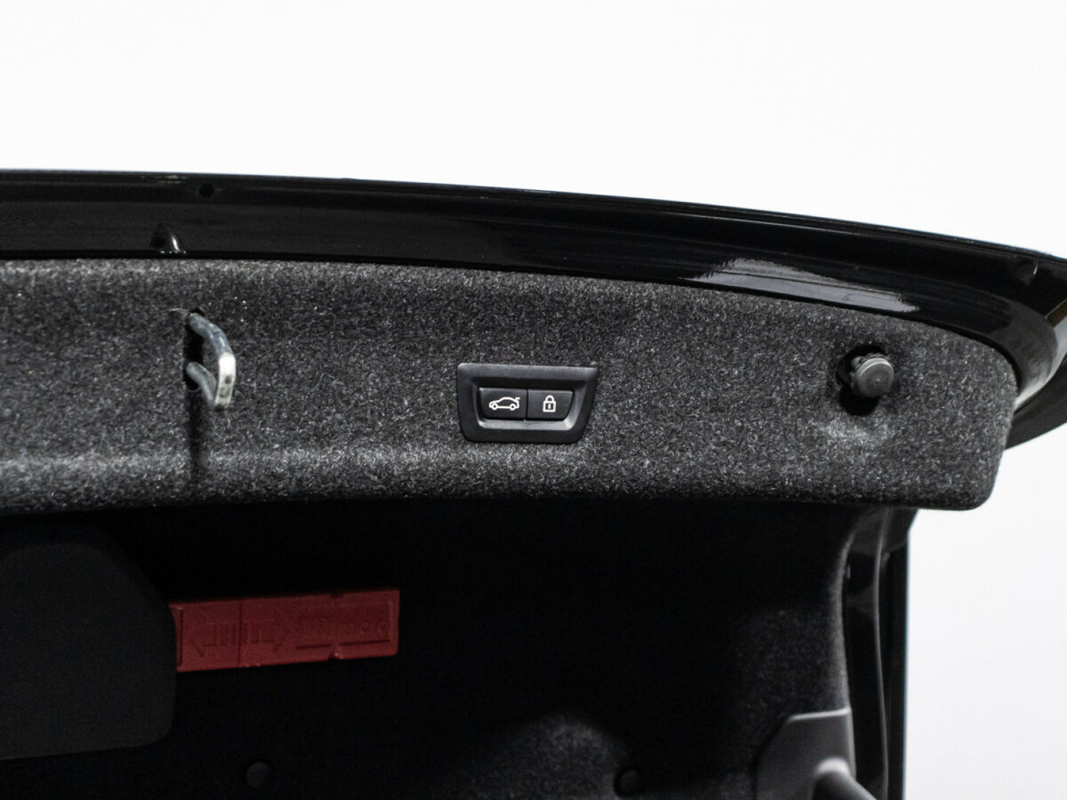 Б/У БМВ 3 серии 2020 года. Фото: #14