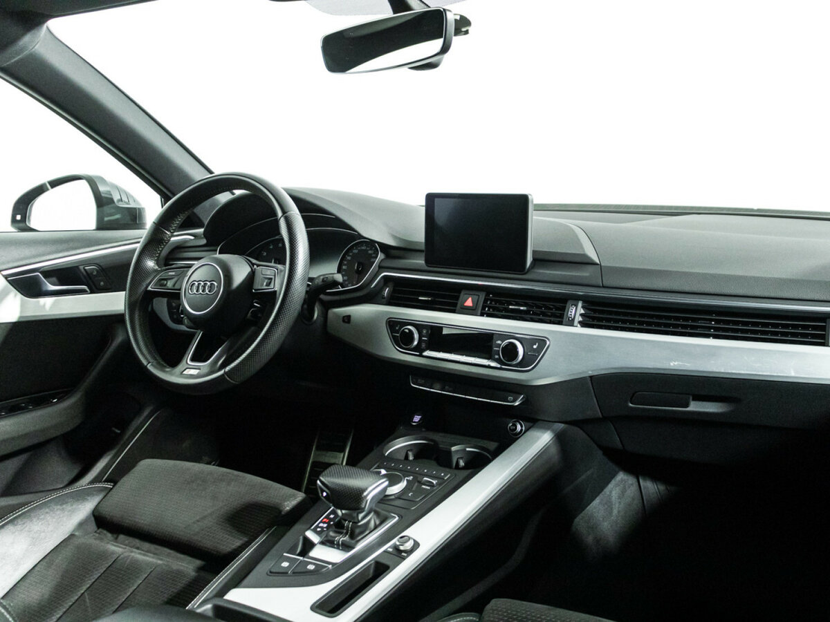 Б/У Ауди А4 2016 года. Фото: #8