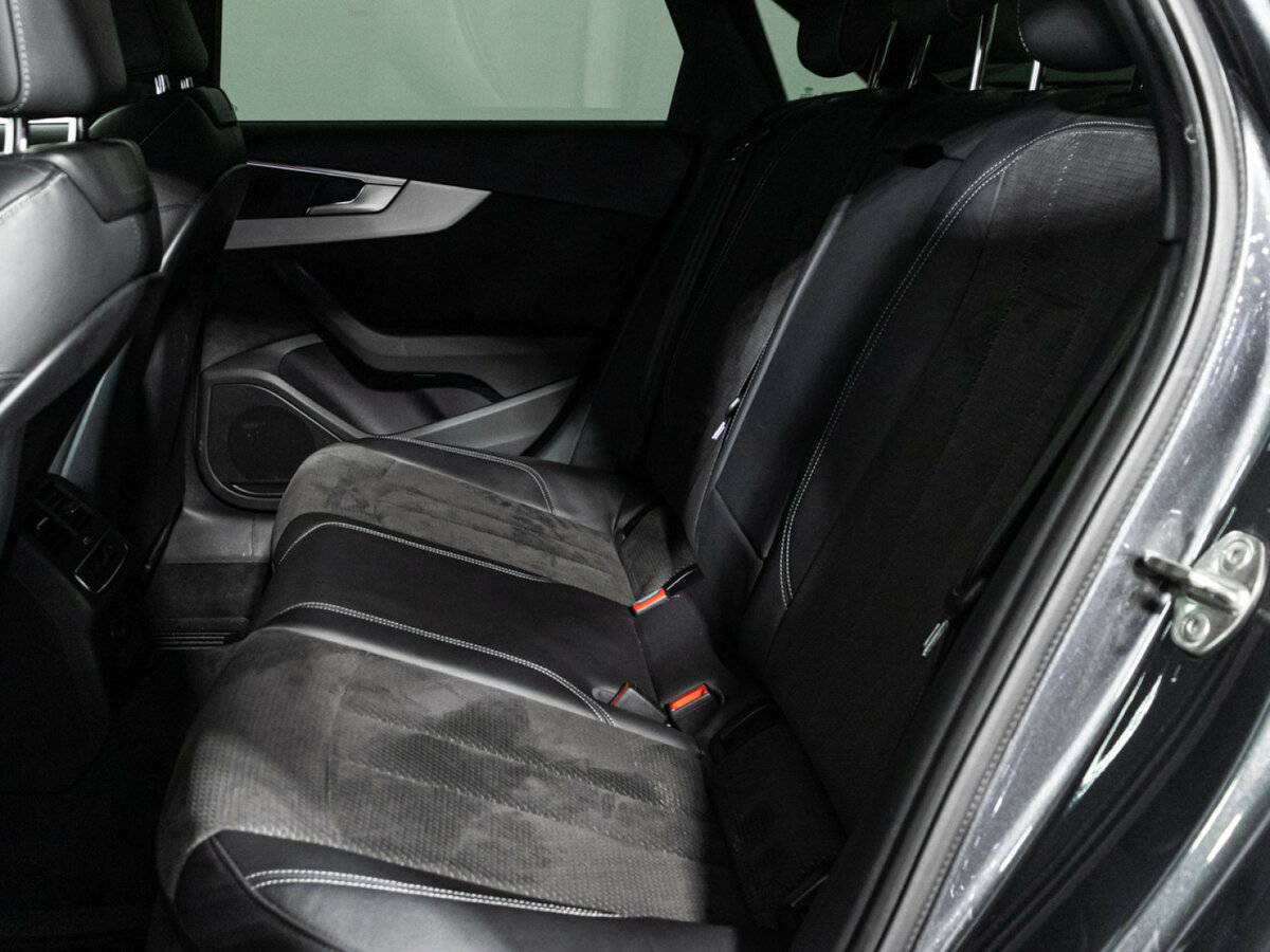 Б/У Ауди А4 2016 года. Фото: #9