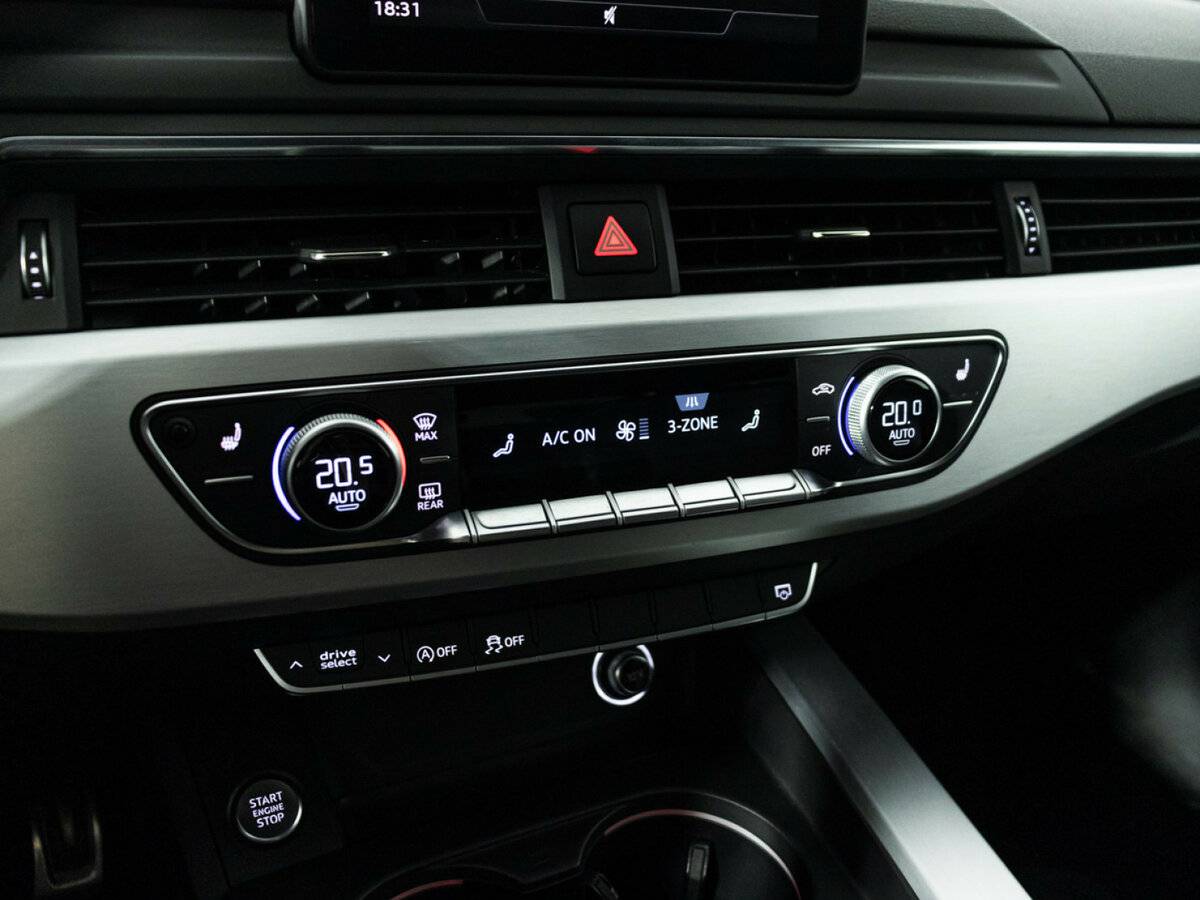 Б/У Ауди А4 2016 года. Фото: #14