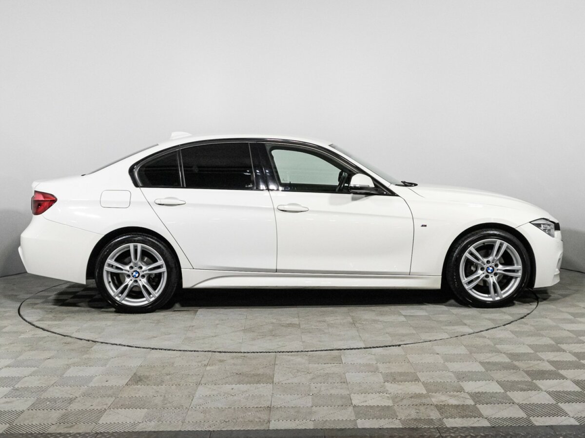 Б/У БМВ 3 серии 2016 года. Фото: #3