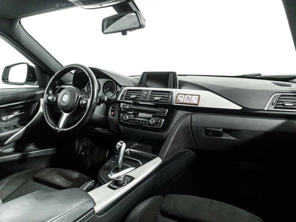 Б/У БМВ 3 серии 2016 года. Фото: #8