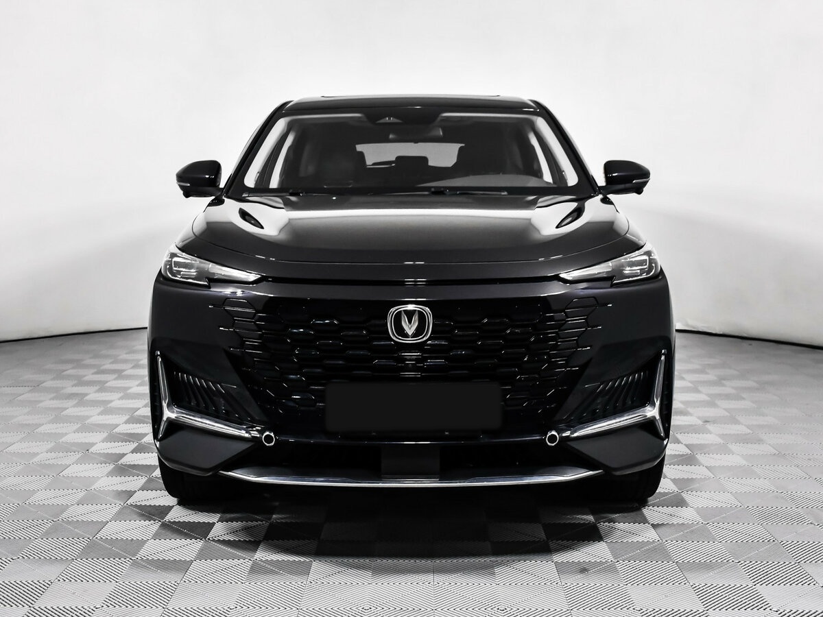 Б/У Чанган УНИ-К 2023 года. Фото: #1