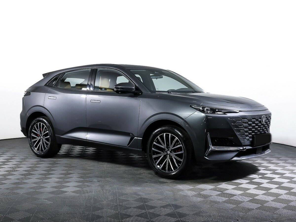 Б/У Чанган УНИ-К 2023 года. Фото: #2