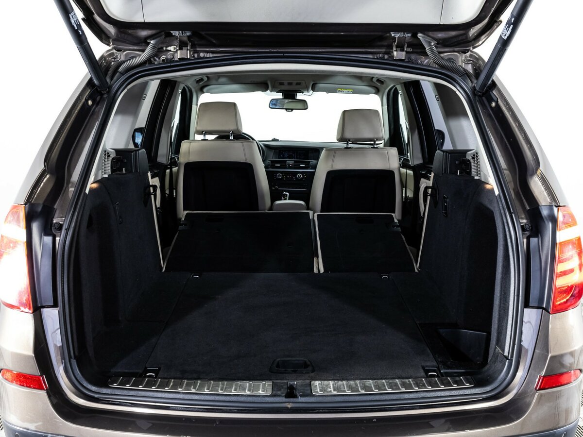 Б/У БМВ Икс3 2013 года. Фото: #18