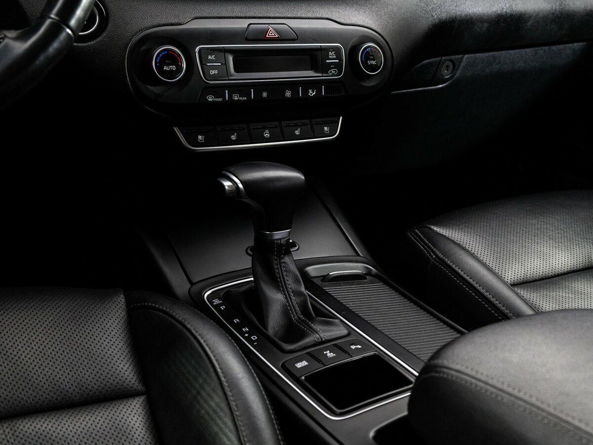 Б/У Киа Соренто 2018 года. Фото: #9