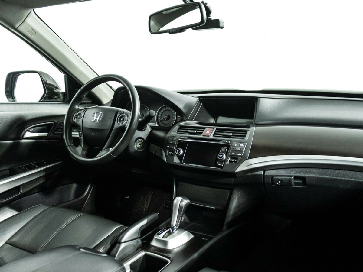 Б/У Хонда Кросстур 2014 года. Фото: #6