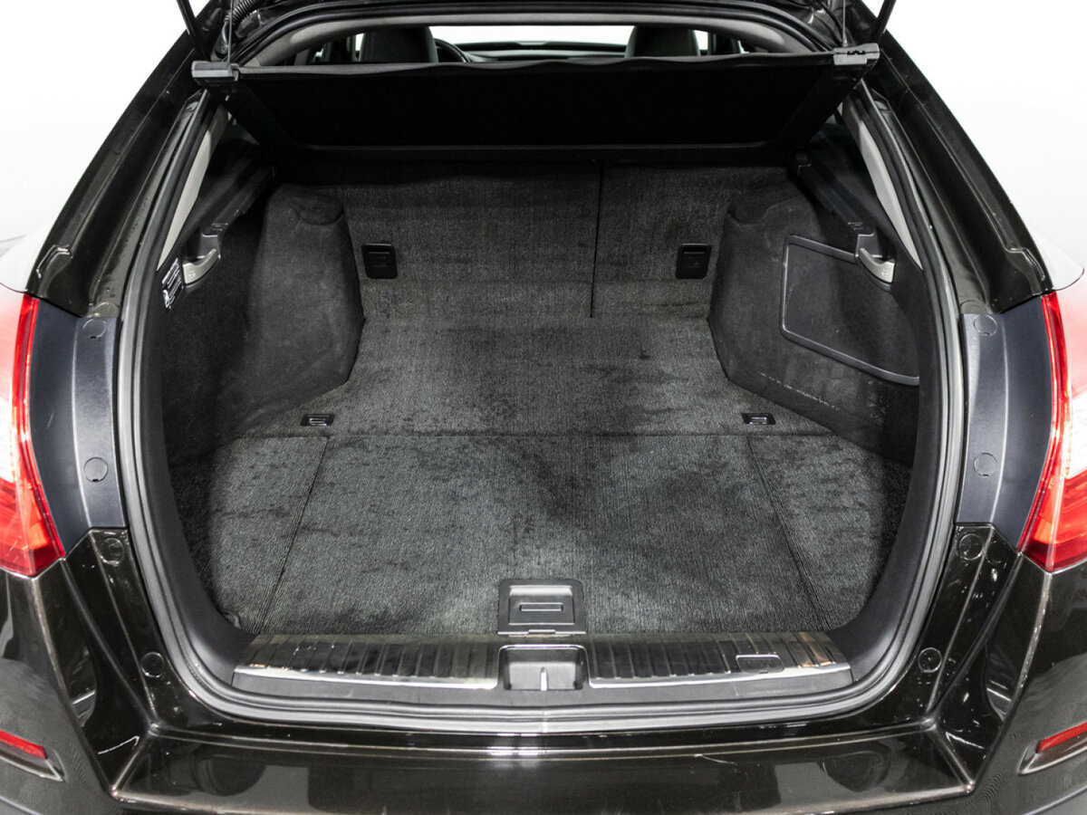 Б/У Хонда Кросстур 2014 года. Фото: #19