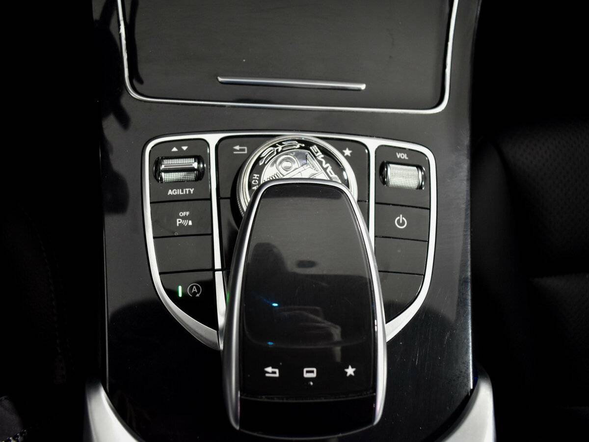 Б/У Мерседес-Бенц Ц-Класс 2015 года. Фото: #13