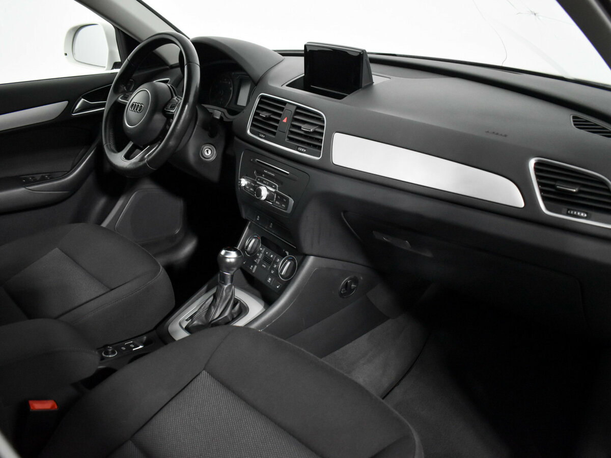 Б/У Ауди К3 2015 года. Фото: #10